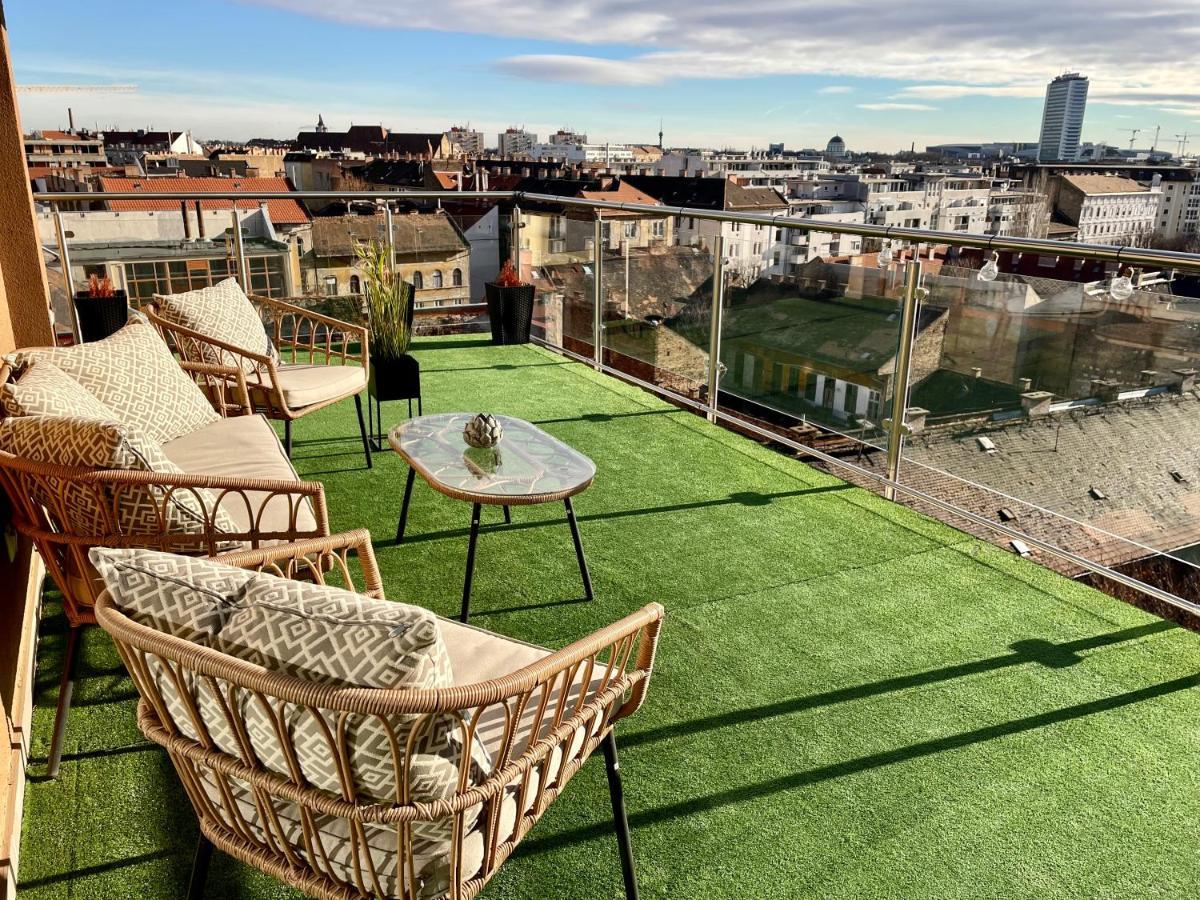 Downtown Penthouse Budapesta Exterior foto